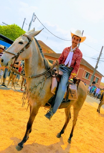 FOTOS - IV CAVALGADA DA INDEPENDÊNCIA EM SERRANIA